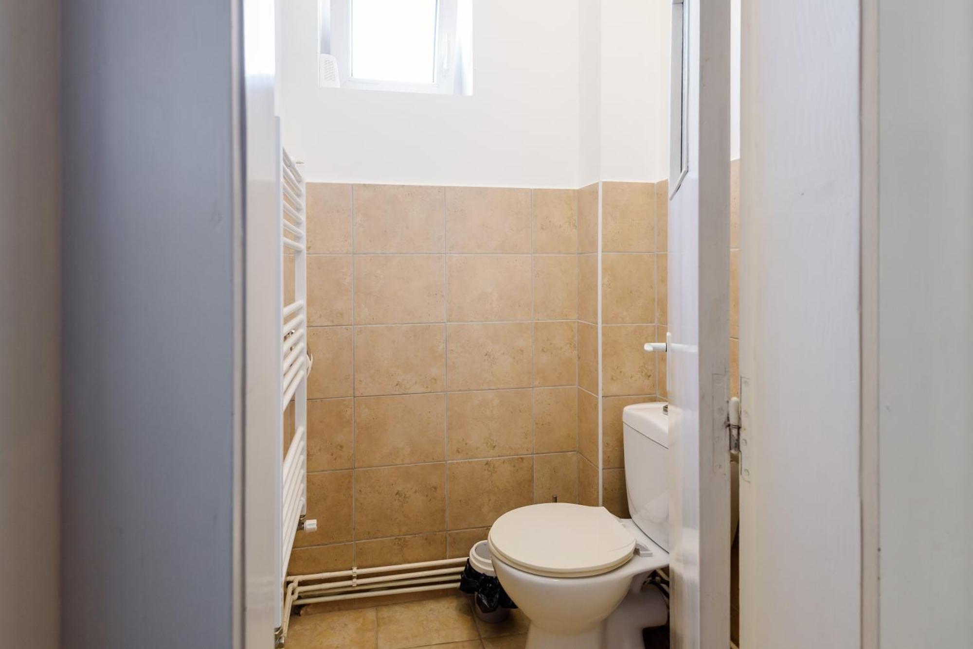 Apartamento Casa Cu Cires Braşov Exterior foto