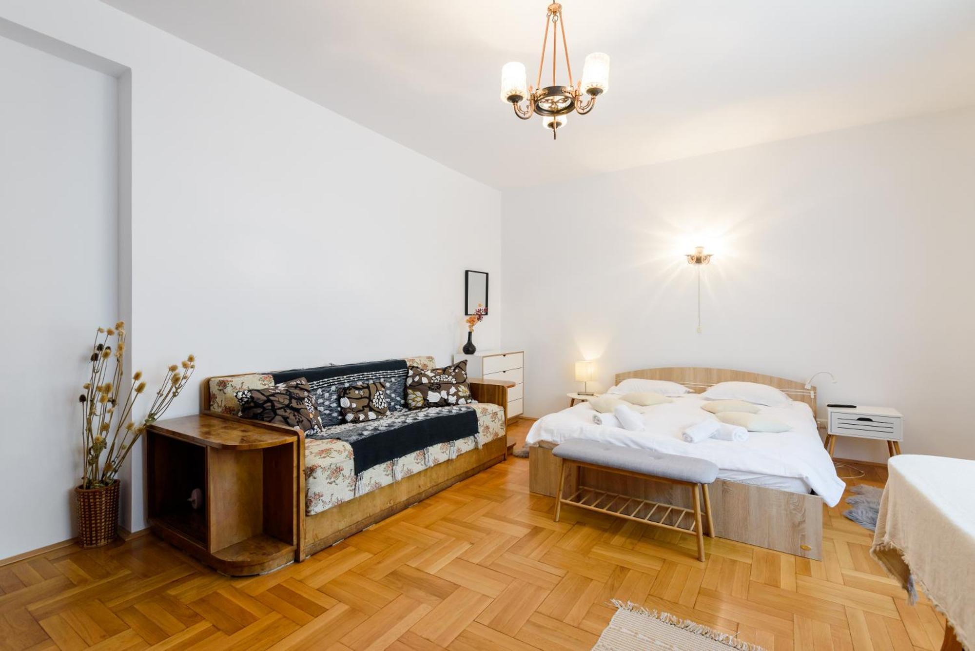 Apartamento Casa Cu Cires Braşov Exterior foto